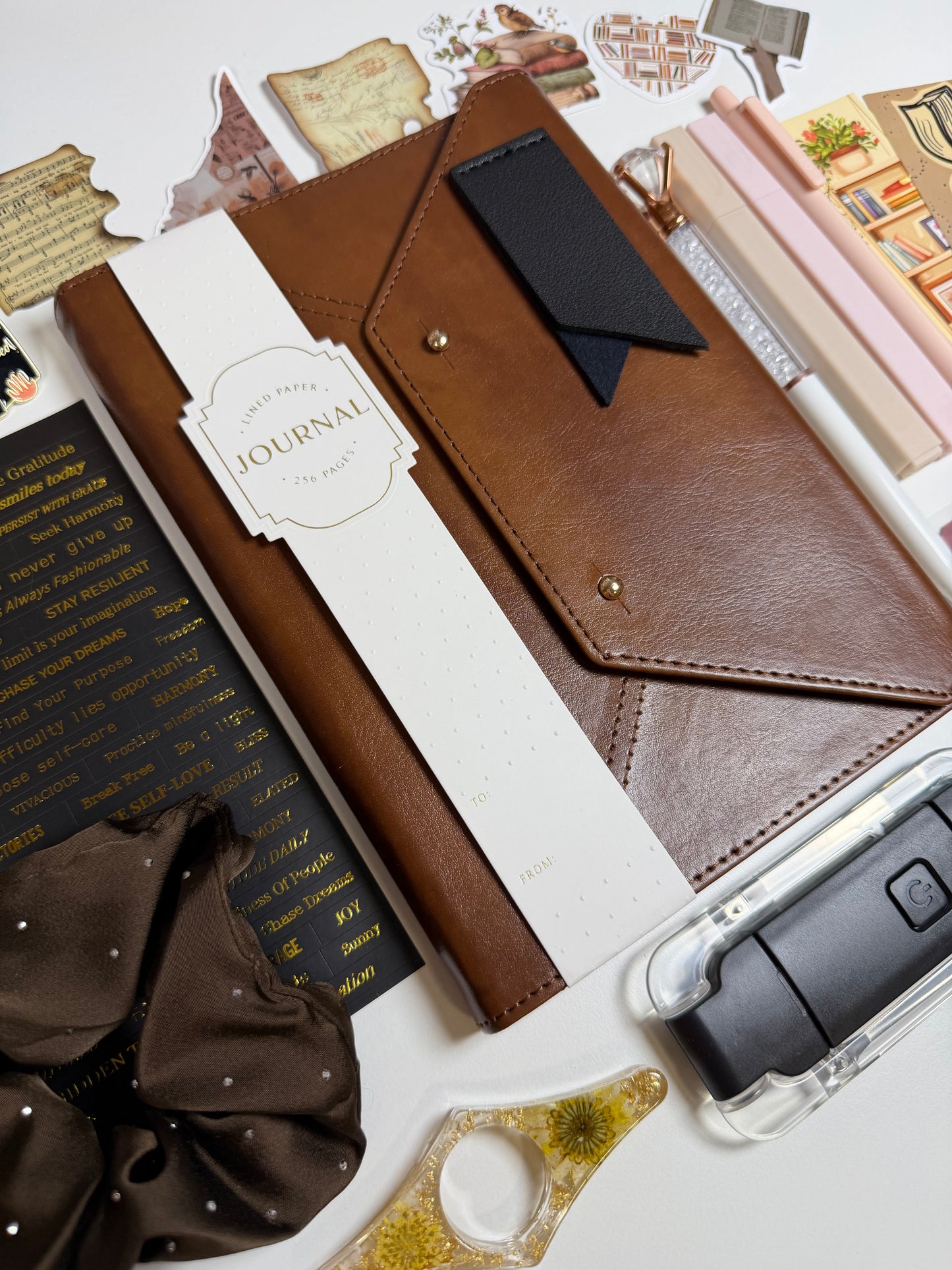 📔 Brown Bookish Bundle — “Autumn Study Aesthetic”