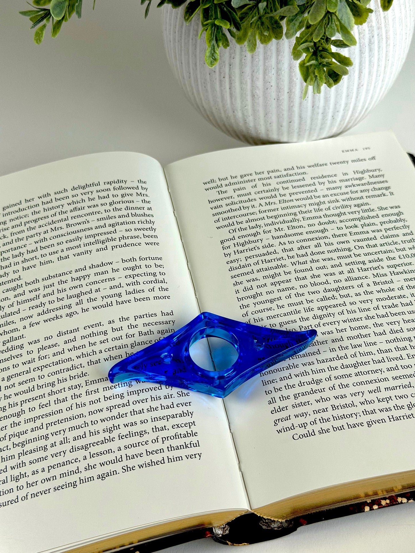 Anillo clásico acrílico para sujetar páginas – Accesorio de lectura con una mano