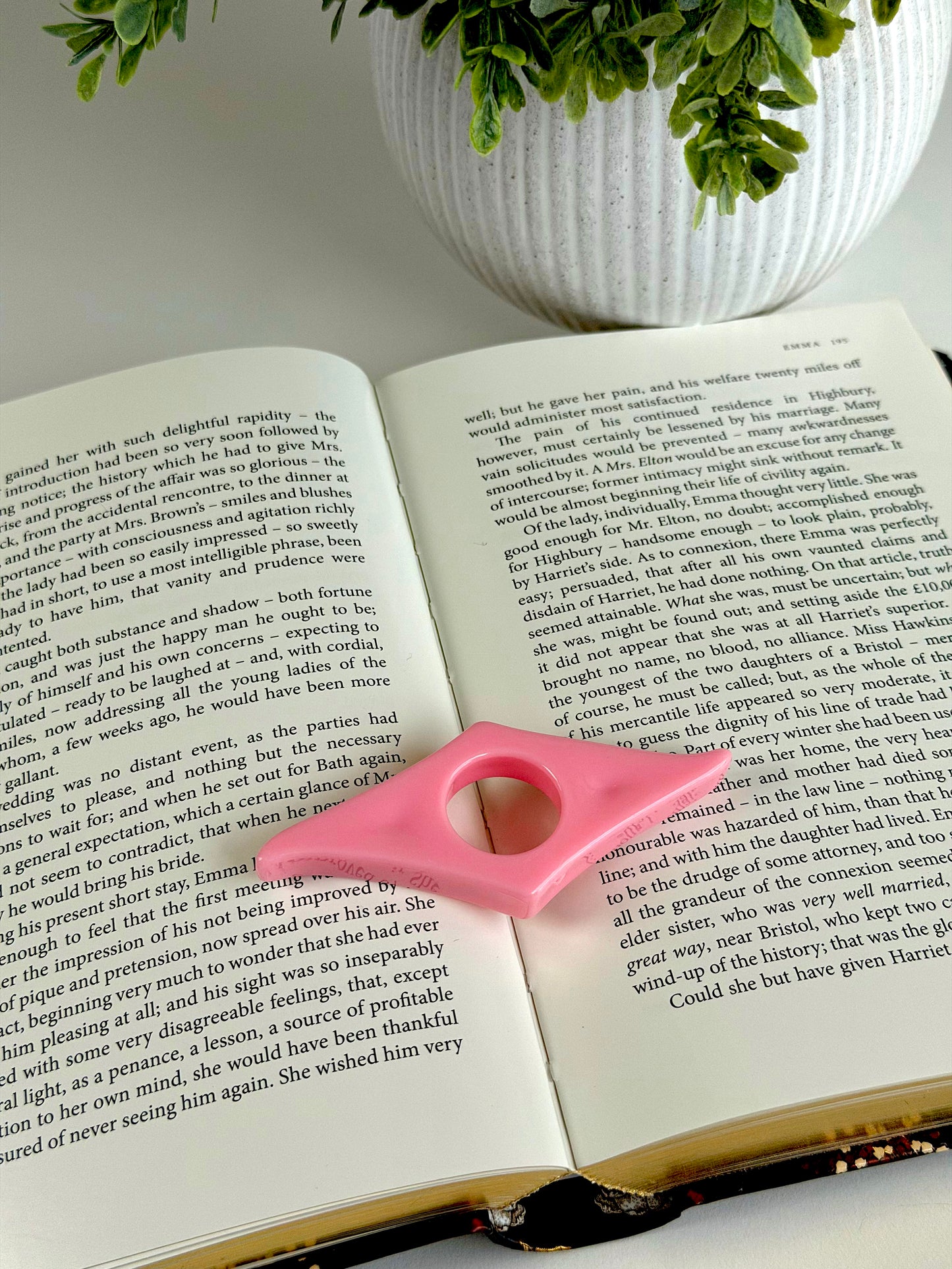 Anillo clásico acrílico para sujetar páginas – Accesorio de lectura con una mano