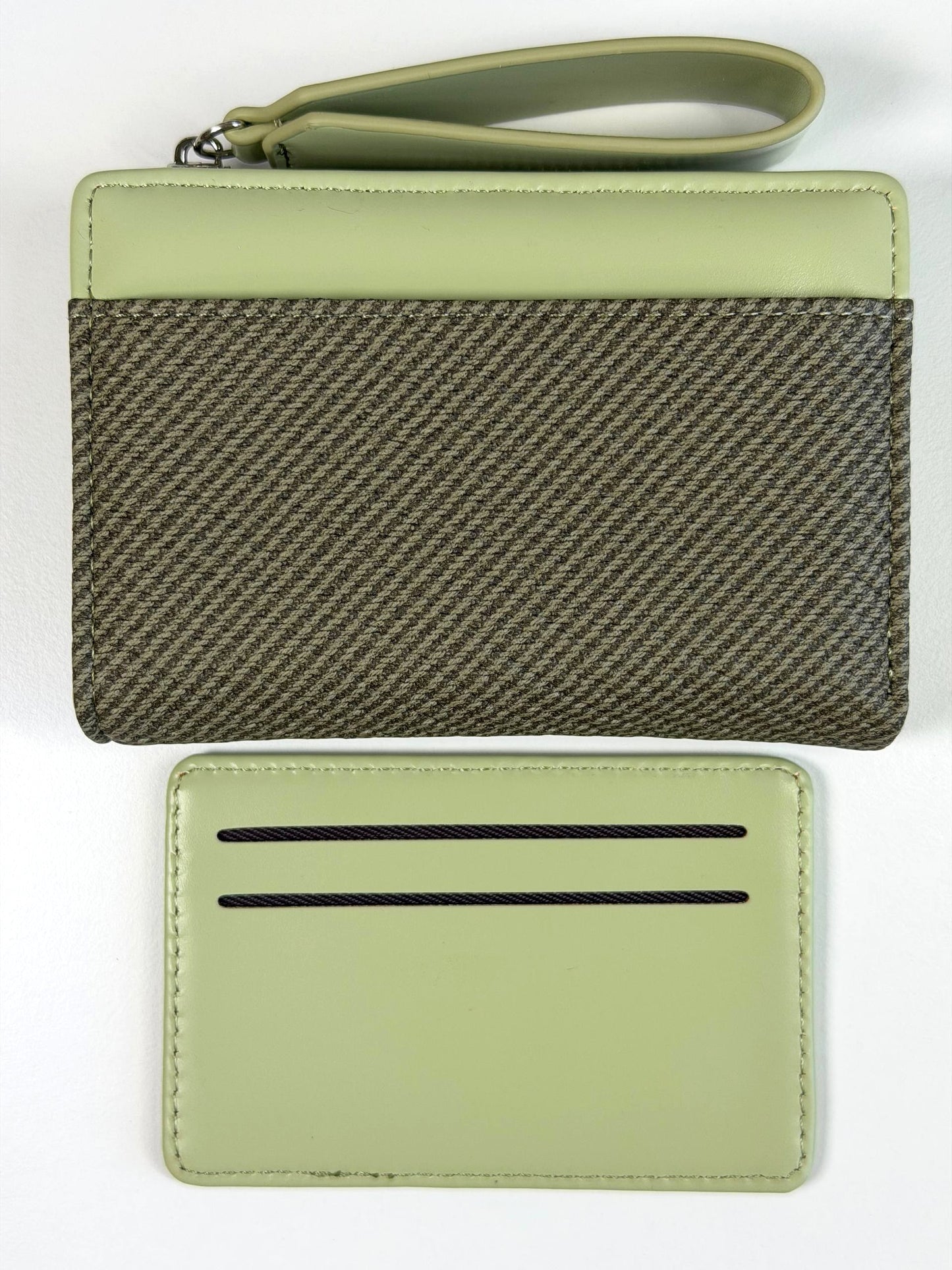 Cartera de muñeca y tarjetero desmontable verde salvia